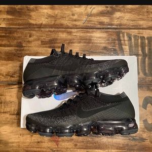 Nike Vapor max “triple black” (2017) sz.9